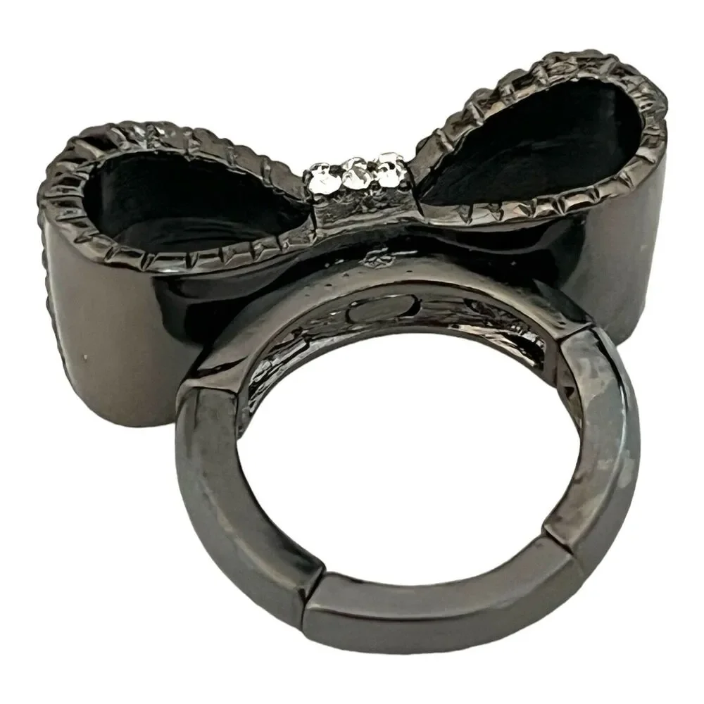 New Crystal Stretch Ring Size 7.5 Hematite Tone Bow - 5K